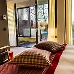Hotel Domaine Des Terres Du Val 4*