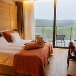Hotel Domaine Des Terres Du Val 4*
