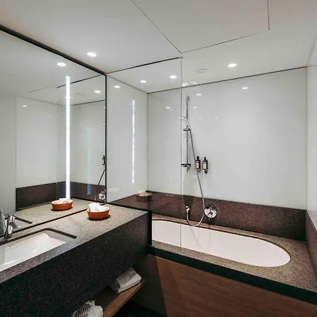 Domaine De Naxhelet Hotel 4*