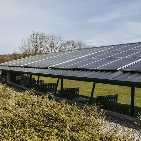 Domaine Des Terres Du Val Hotel