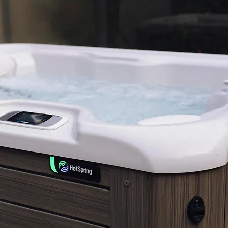 Domaine Des Terres Du Val