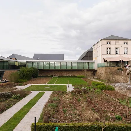 Domaine Des Terres Du Val Hotel