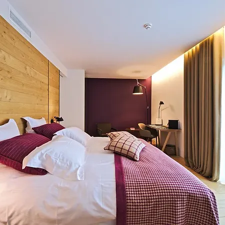 Hotel Domaine De Naxhelet 4*