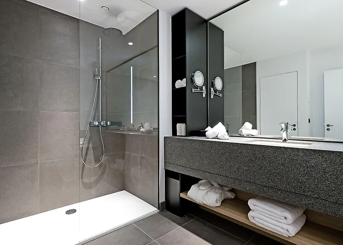 Hotel Domaine Des Terres Du Val