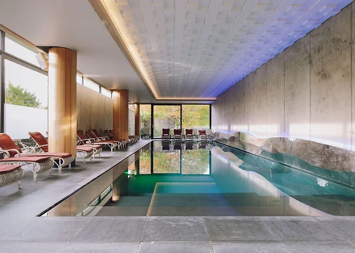 Domaine Des Terres Du Val Hotel 4*