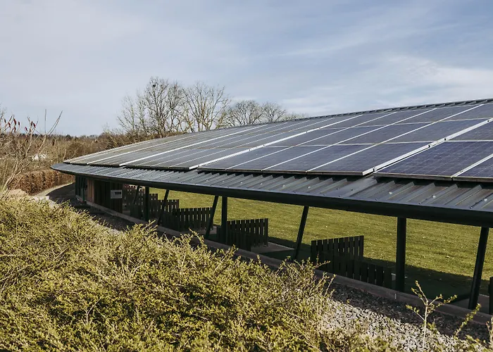 Domaine Des Terres Du Val Hotel