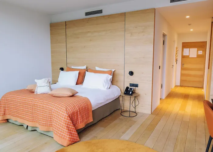 Hotel Domaine Des Terres Du Val