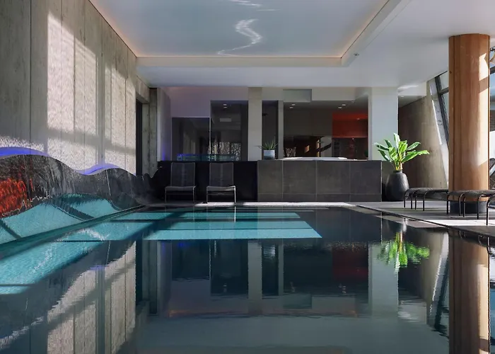 Hotel Domaine Des Terres Du Val 4*