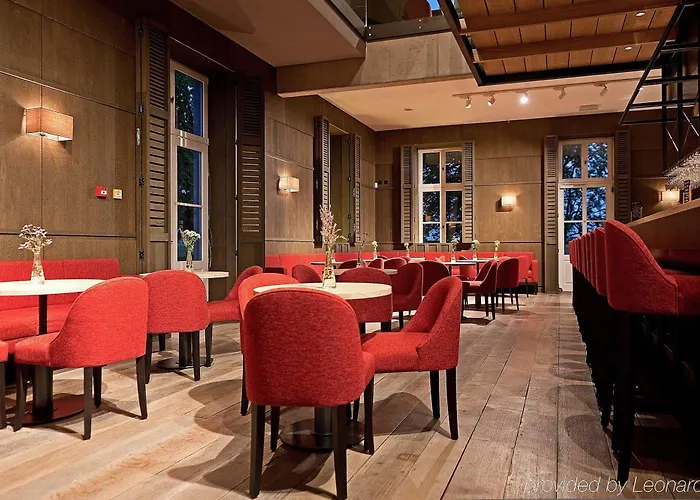 Domaine Des Terres Du Val 4* Wanze